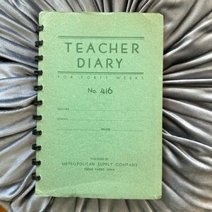 📝Vintage Teacher Diary